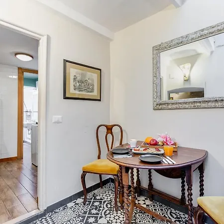 Vivilo Collection - Spanish Steps Macelli With Private Terrace Daire