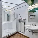 Vivilo Collection - Spanish Steps Macelli With Private Terrace Daire *