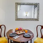 Vivilo Collection - Spanish Steps Macelli With Private Terrace